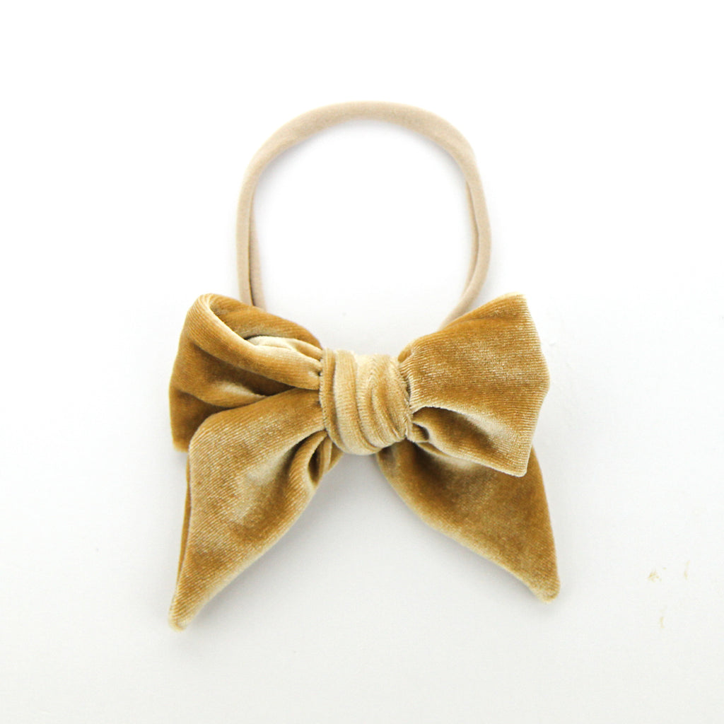 W20 Luxe Velvet Bow on Nylon Headband - Caramel Velvet