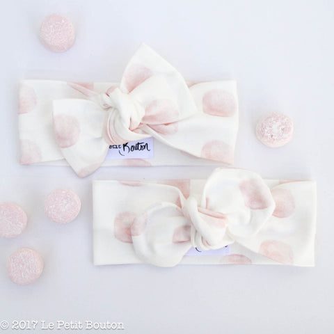 HS17 EXCLUSIVE Pink Marshmallow Top Knot - Le Petit Bouton