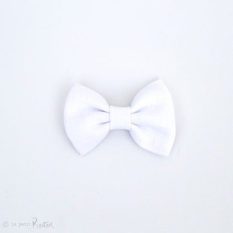 Large White Linen Bow Hair Clip - Crisp White