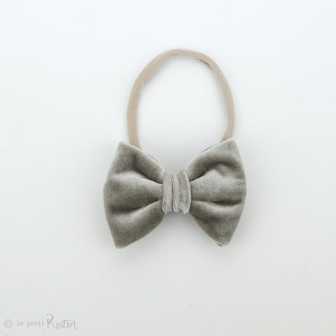 W2020 Velvet Large Bow on Nylon Headband - Chinchilla Velvet