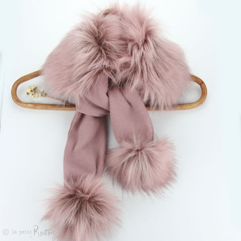 W20 Luxe Faux Fur Pom Pom Scarves - Dusty pink