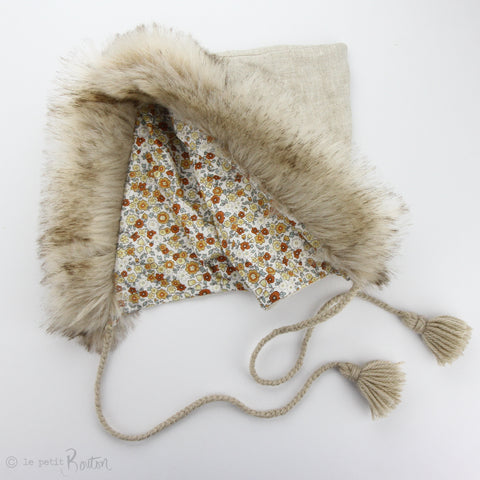 Pixie Hood - Natural Oaten with Sable Fur