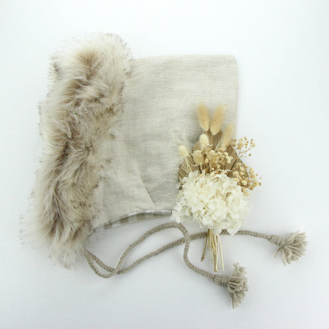 Pixie Hood - Natural Oaten with Sable Fur