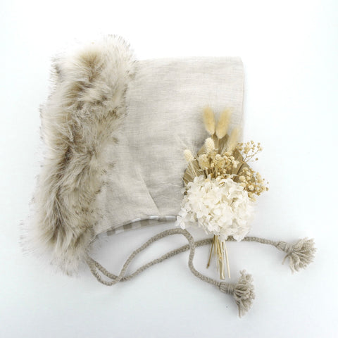 Pixie Hood - Natural Oaten with Sable Fur