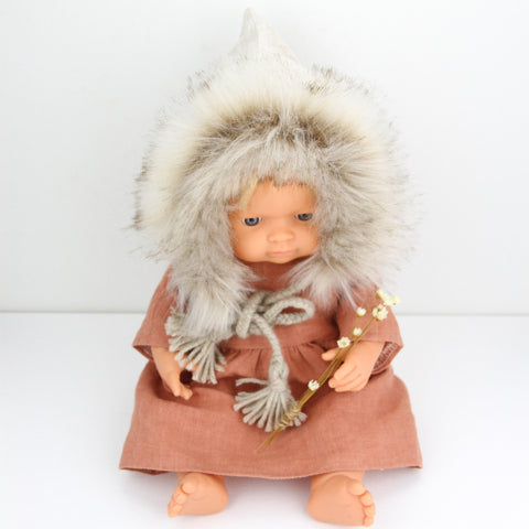 Pixie Hood - Natural Oaten with Sable Fur